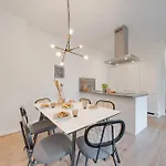 Lexapartments Luxus Apartment-zentral In Altstadt-65-80qm Апартаменты