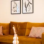 Апартаменты Lexapartments Luxus Apartment-zentral In Altstadt-65-80qm Аугсбург