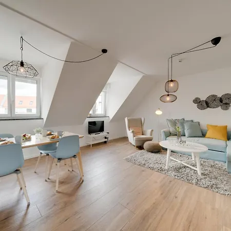 Neu-luxus Apartment-zentral 350m Altstadt-2zi-65qm Apartment *