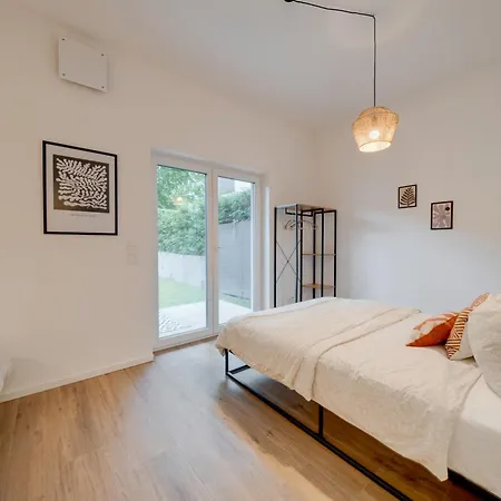 Neu-luxus Apartment-zentral 350m Altstadt-2zi-65qm *