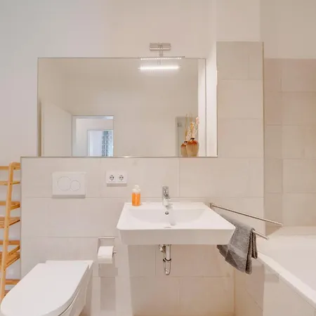Apartment Neu-luxus Apartment-zentral 350m Altstadt-2zi-65qm *