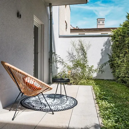 Apartment Neu-luxus Apartment-zentral In Altstadt-65-80qm Augsburg